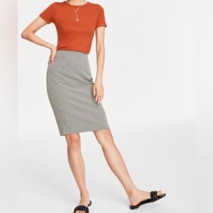 NWT Macy’s On 34th black white pencil skirt